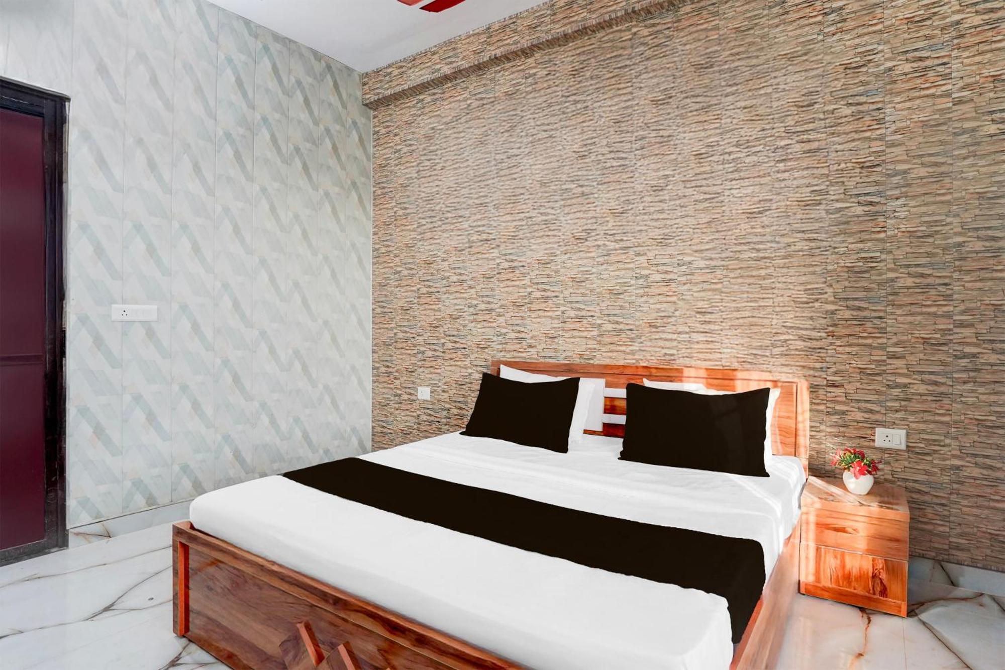 O Ds Royal Hotel 3*